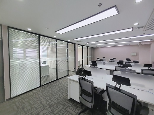 金地中心办公室照片